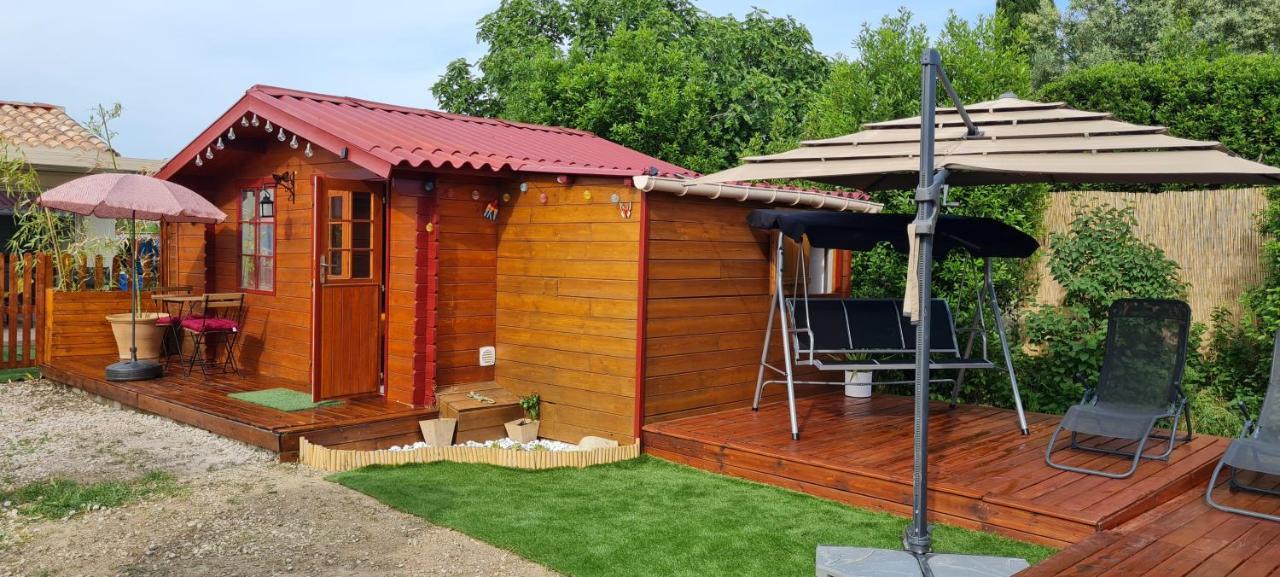Le Chalet Des Dany Saint-Mamert-du-Gard Buitenkant foto